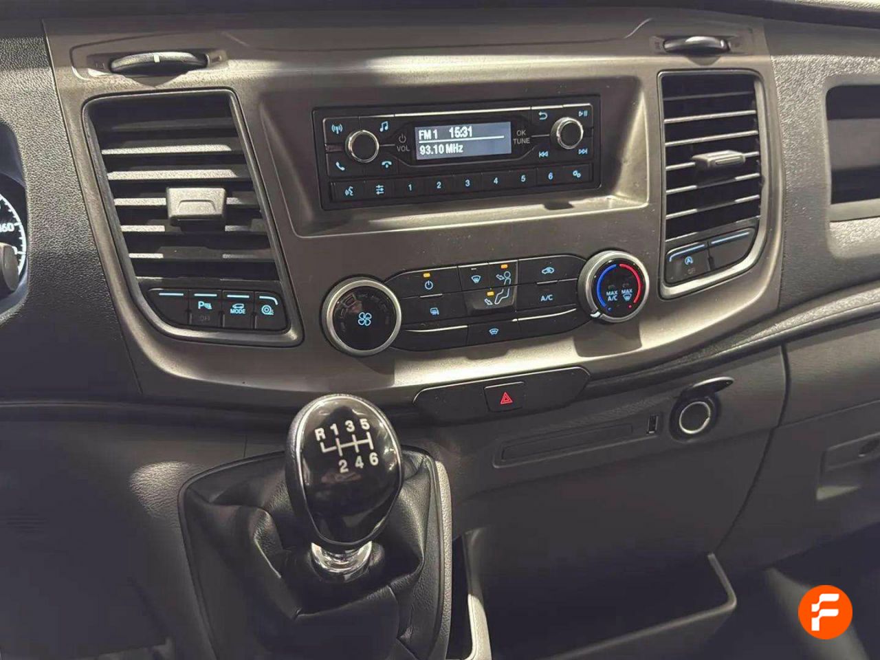 Foto Ford Transit 16