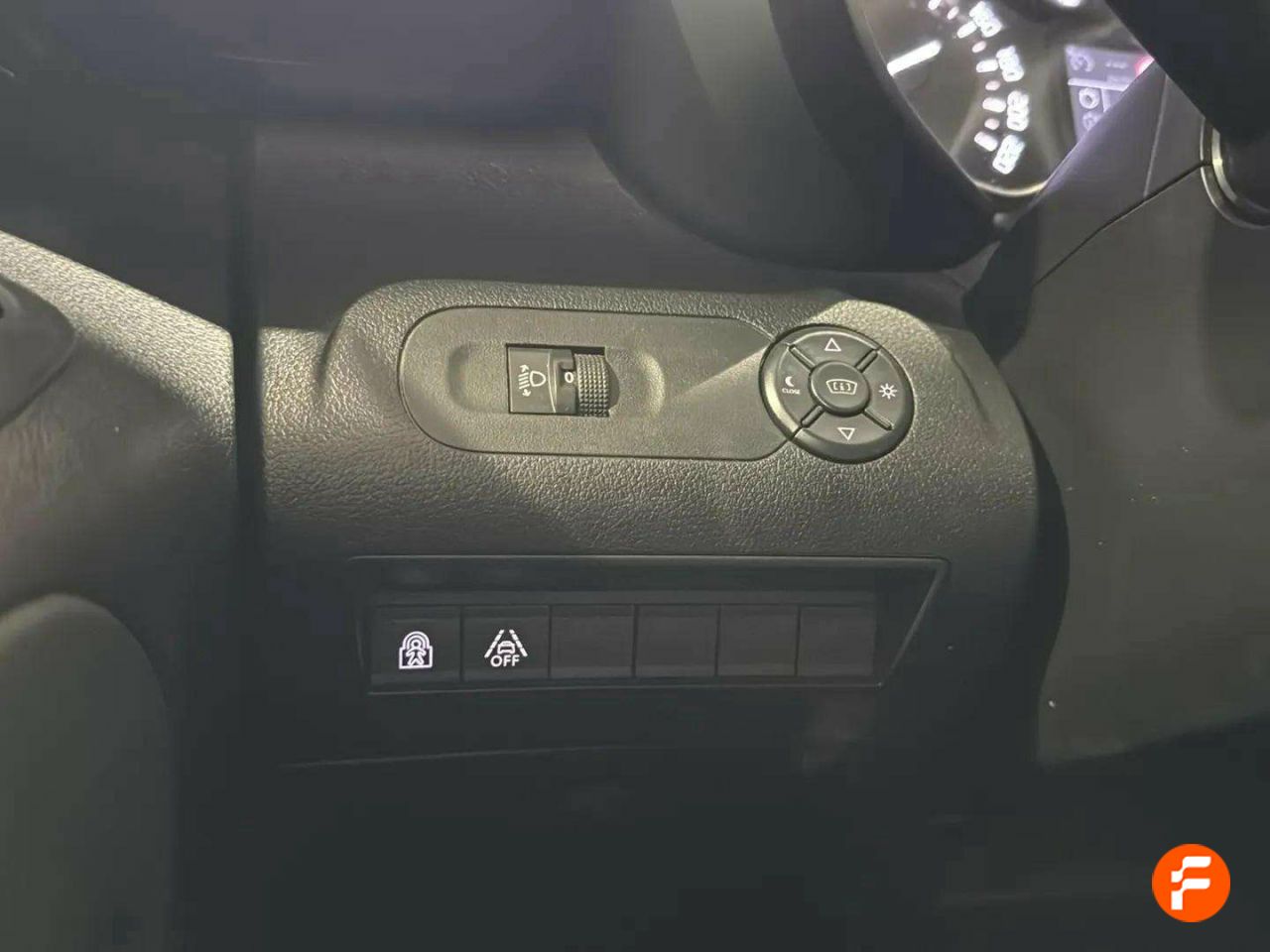 Foto Citroën Berlingo 24