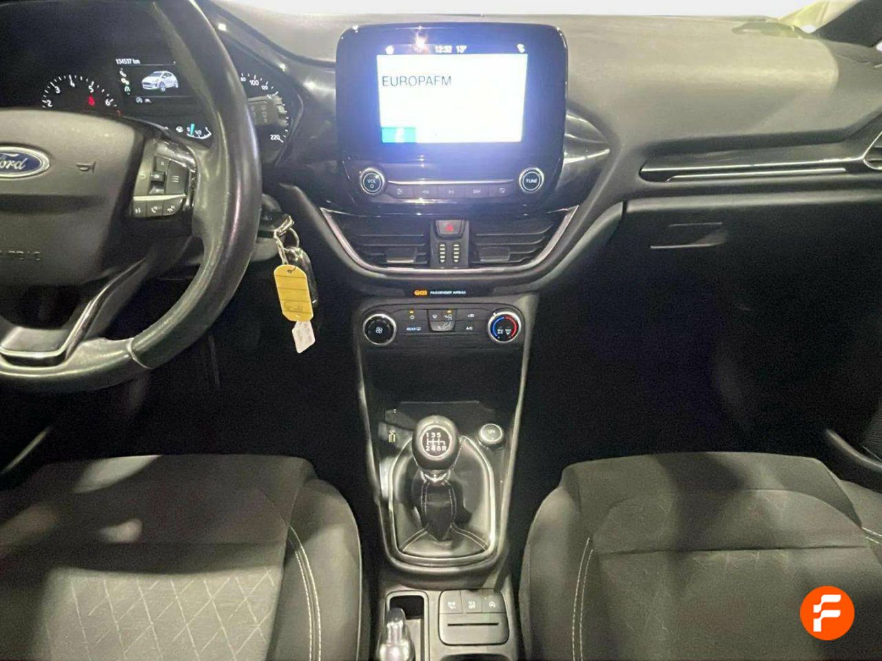 Foto Ford Fiesta 16