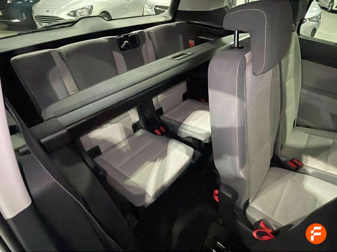 Foto Volkswagen Touran 15