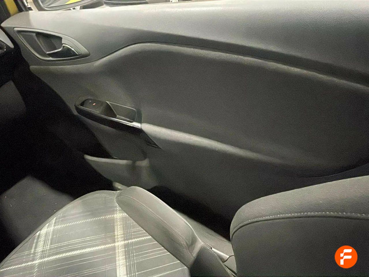 Foto Opel Corsa 13