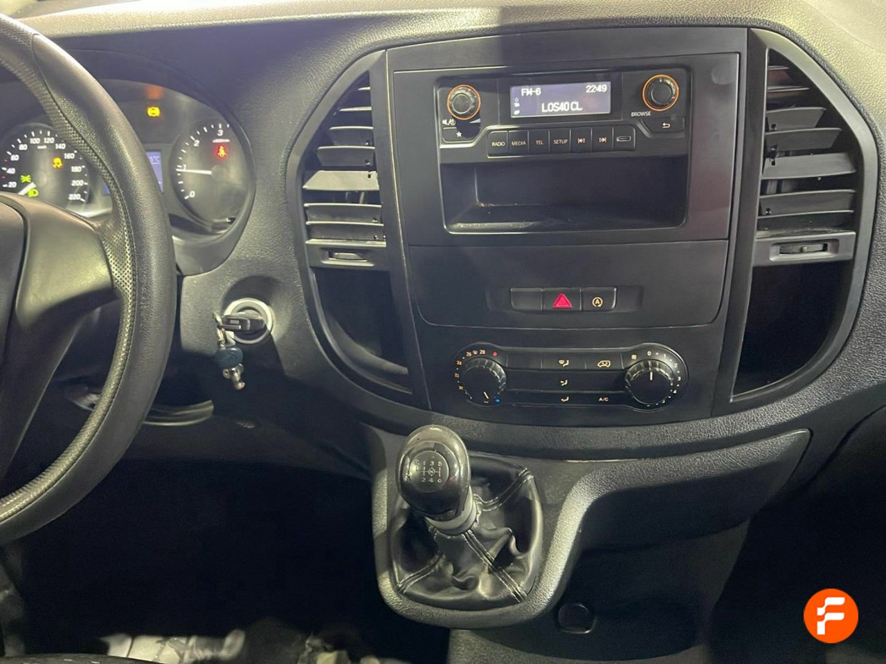 Foto Mercedes-Benz Vito 18