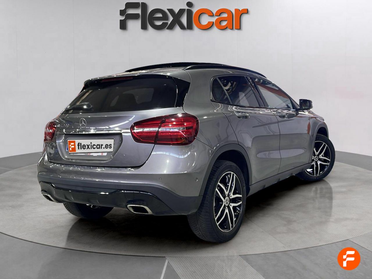 Foto Mercedes-Benz Clase GLA 4