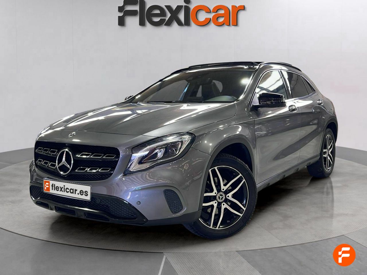Foto Mercedes-Benz Clase GLA 11