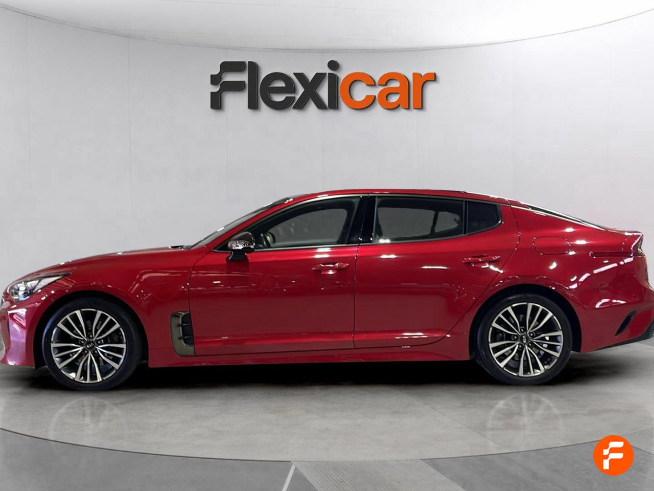 Foto Kia Stinger 4