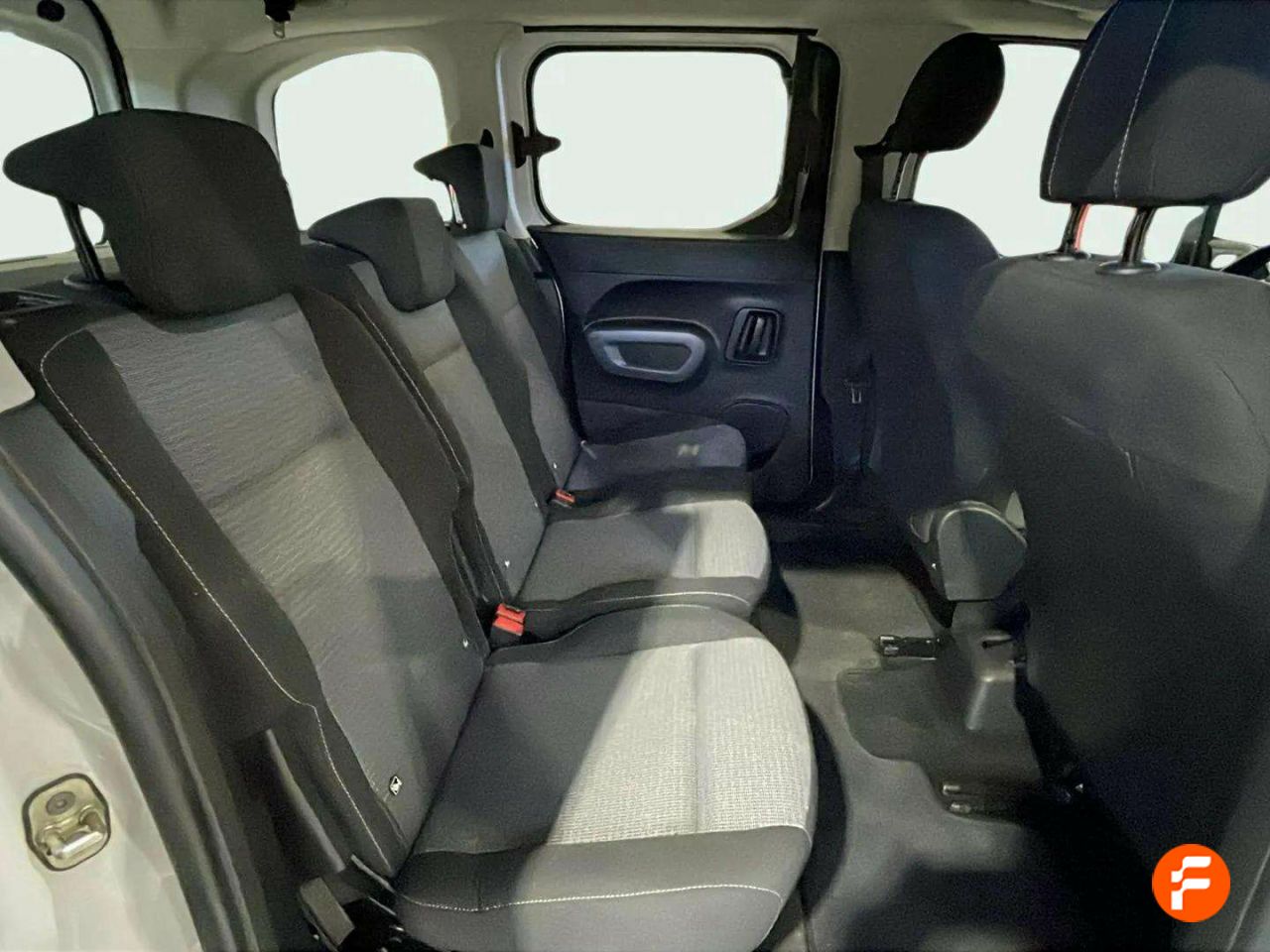Foto Toyota Proace 14