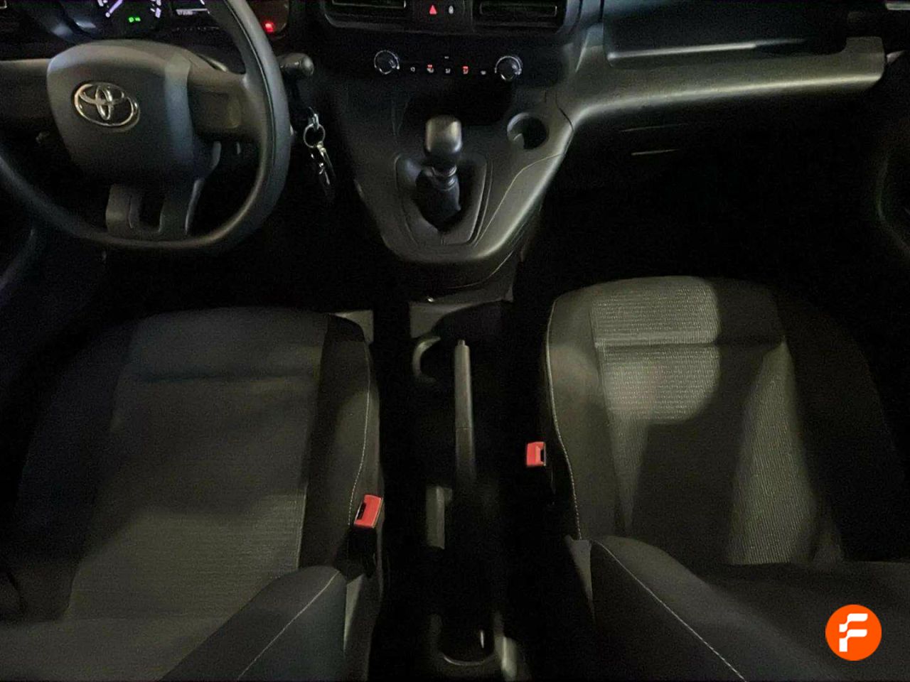Foto Toyota Proace 23