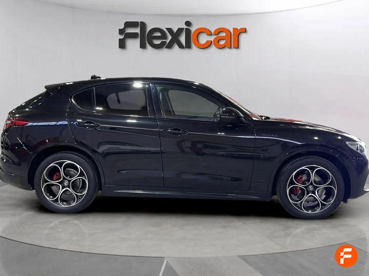Foto Alfa Romeo Stelvio 5