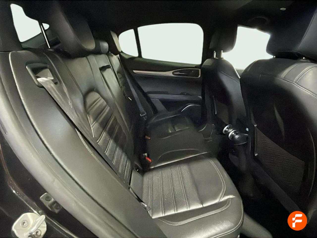 Foto Alfa Romeo Stelvio 16