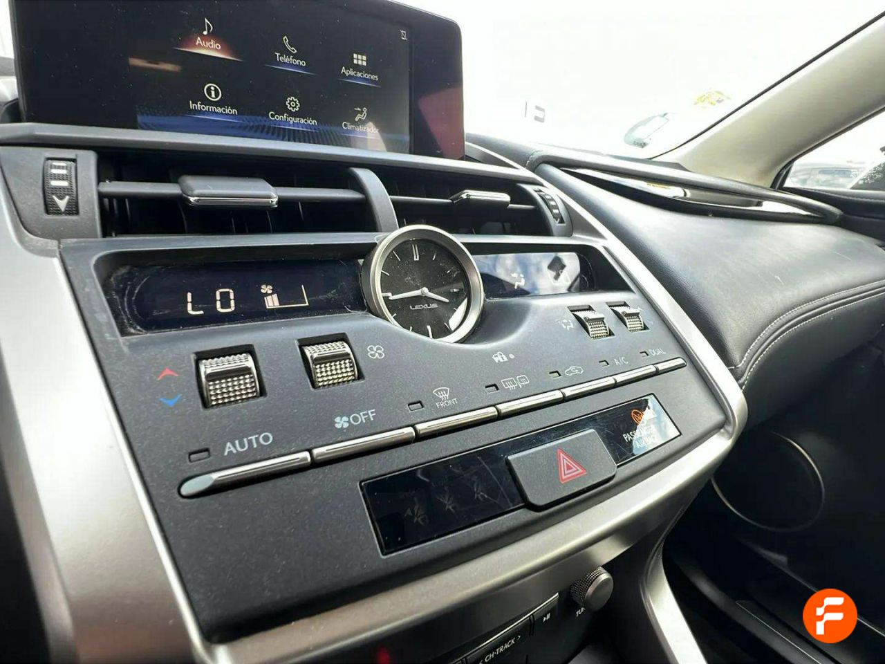 Foto Lexus NX 21