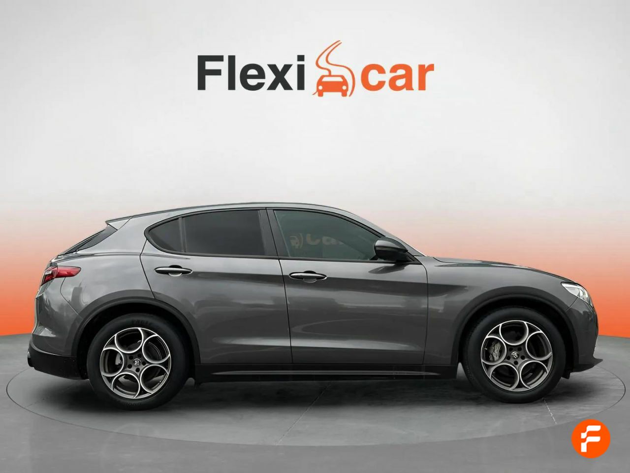 Foto Alfa Romeo Stelvio 8