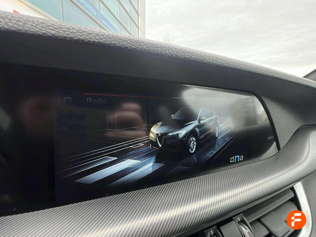 Foto Alfa Romeo Stelvio 25