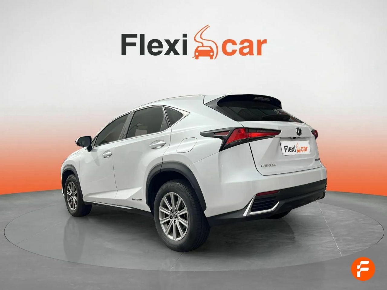 Foto Lexus NX 5