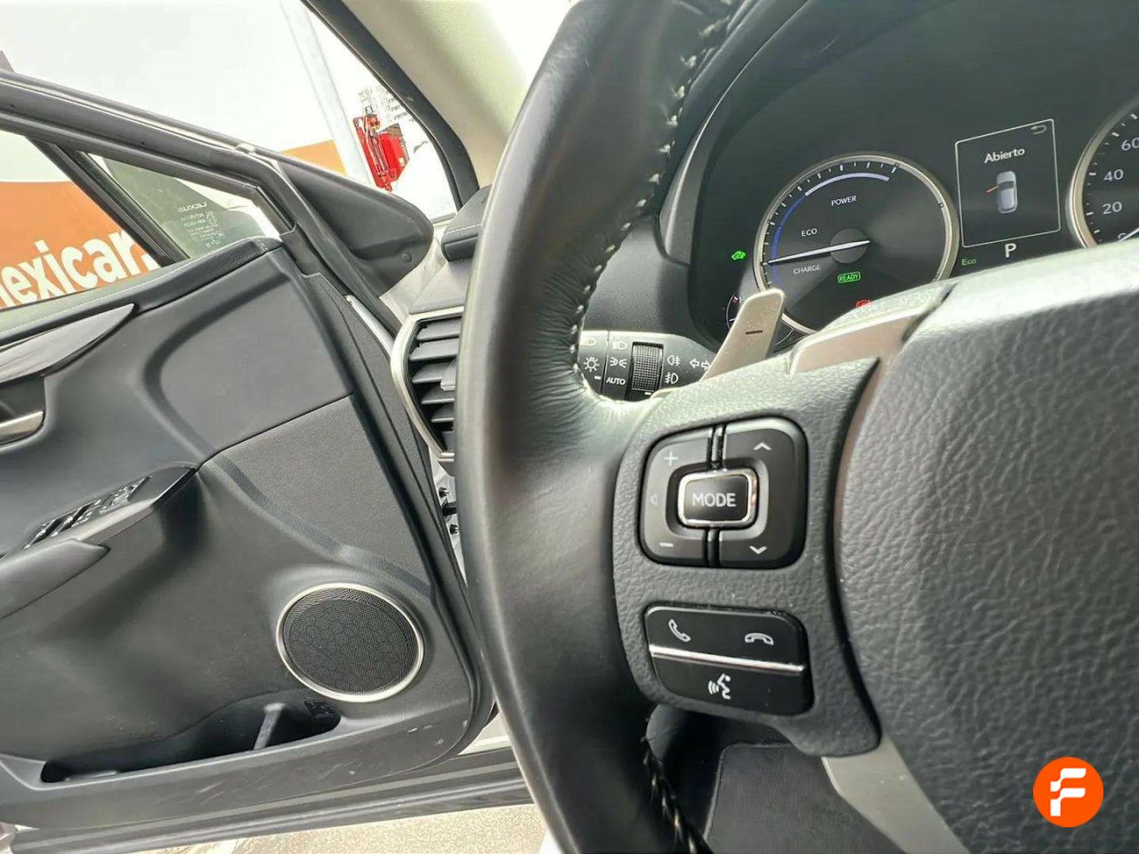 Foto Lexus NX 16