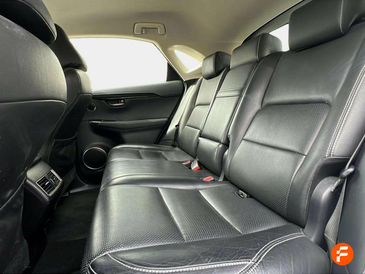 Foto Lexus NX 31
