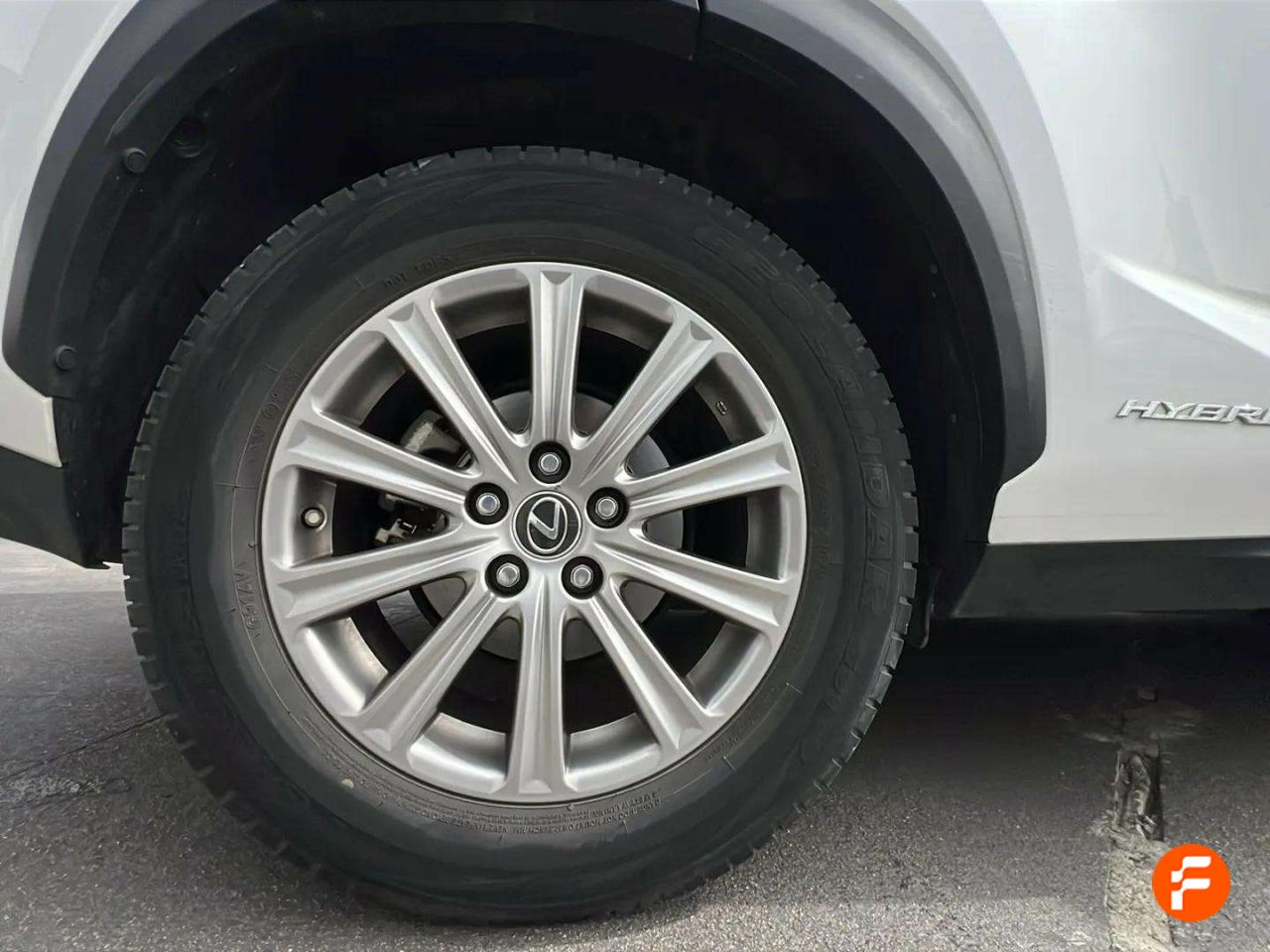 Foto Lexus NX 33