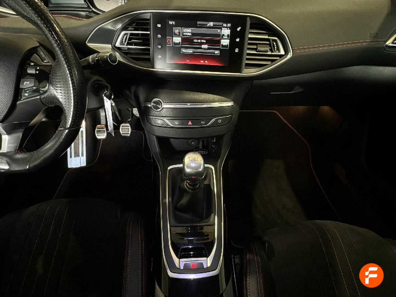 Foto Peugeot 308 16