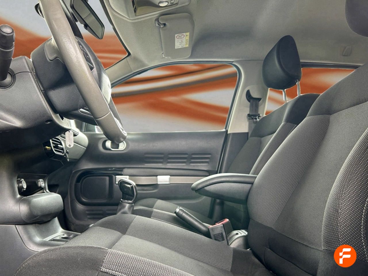Foto Citroën C4 Cactus 12