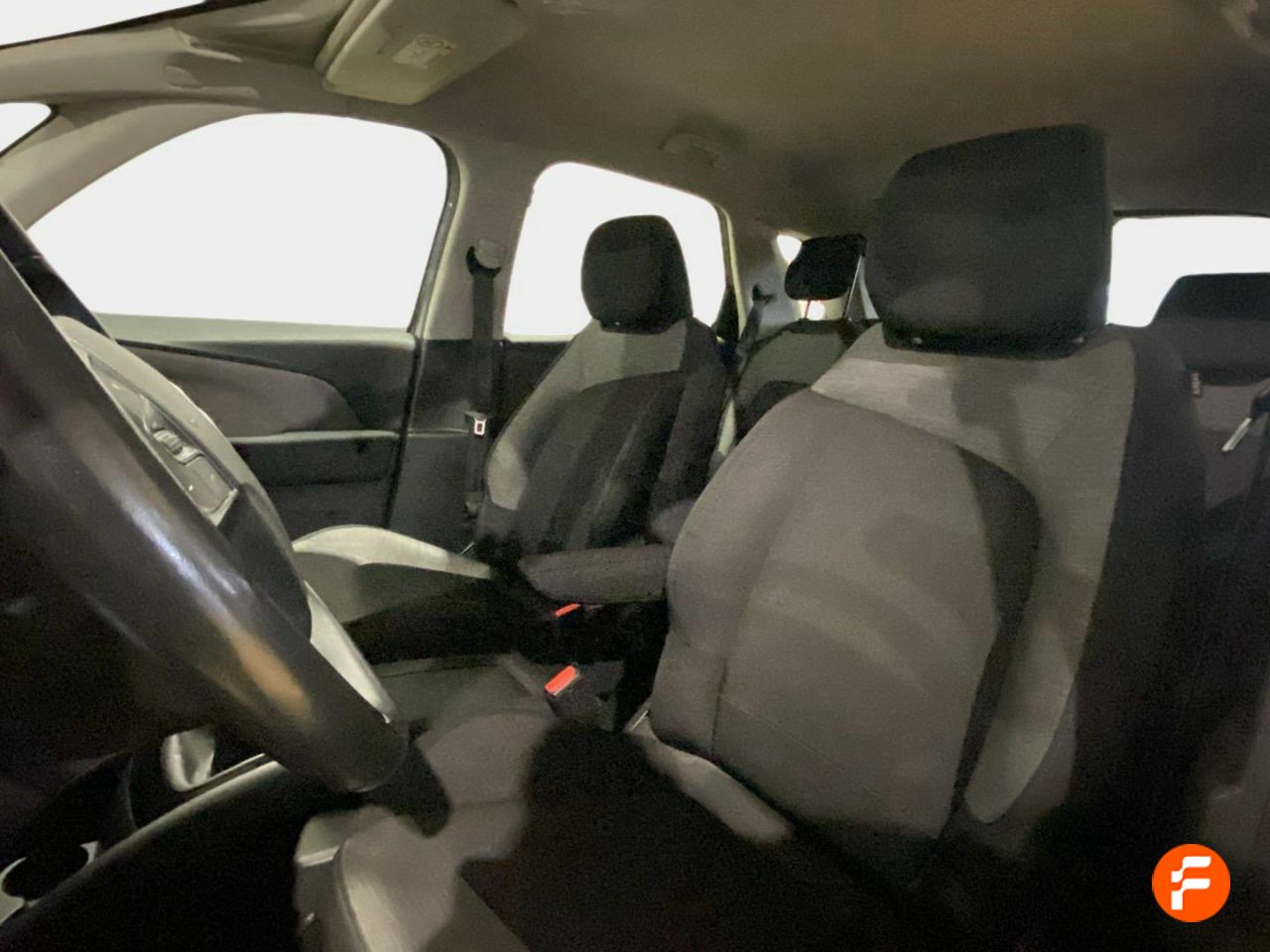 Foto Citroën C4 Picasso 16