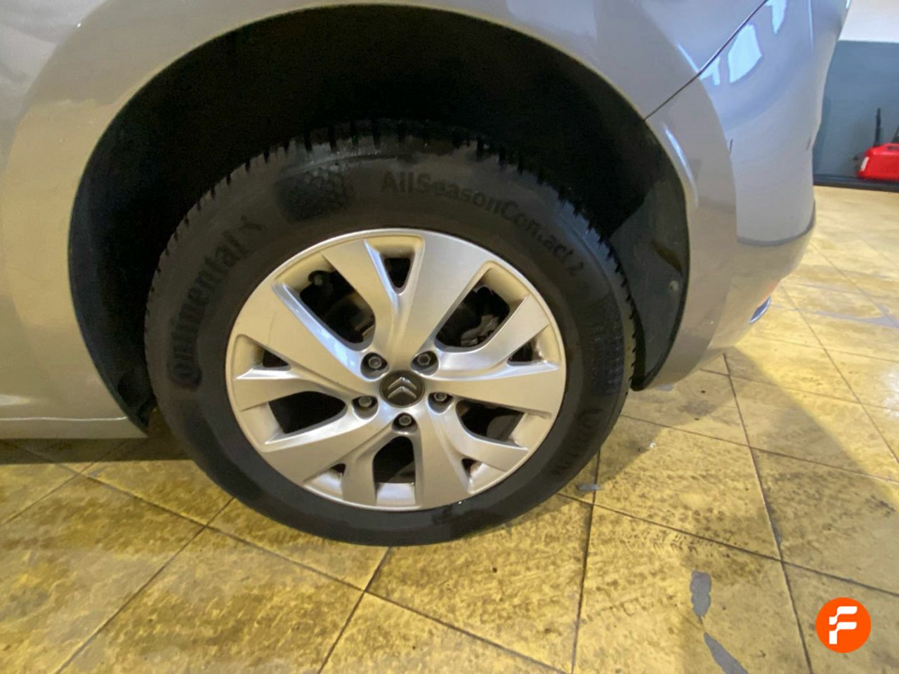 Foto Citroën C4 Picasso 23
