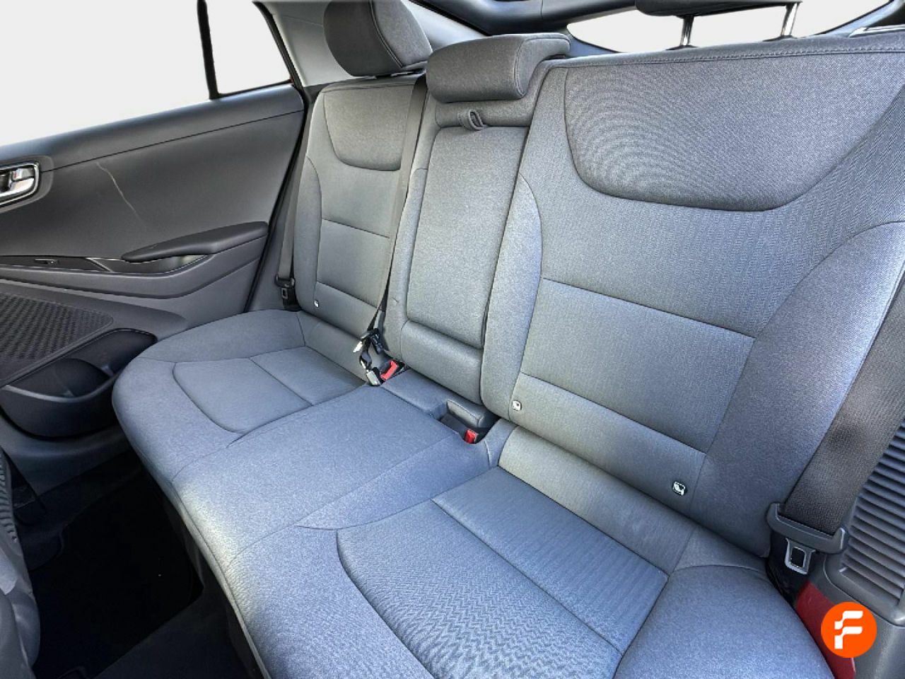 Foto Hyundai IONIQ 11