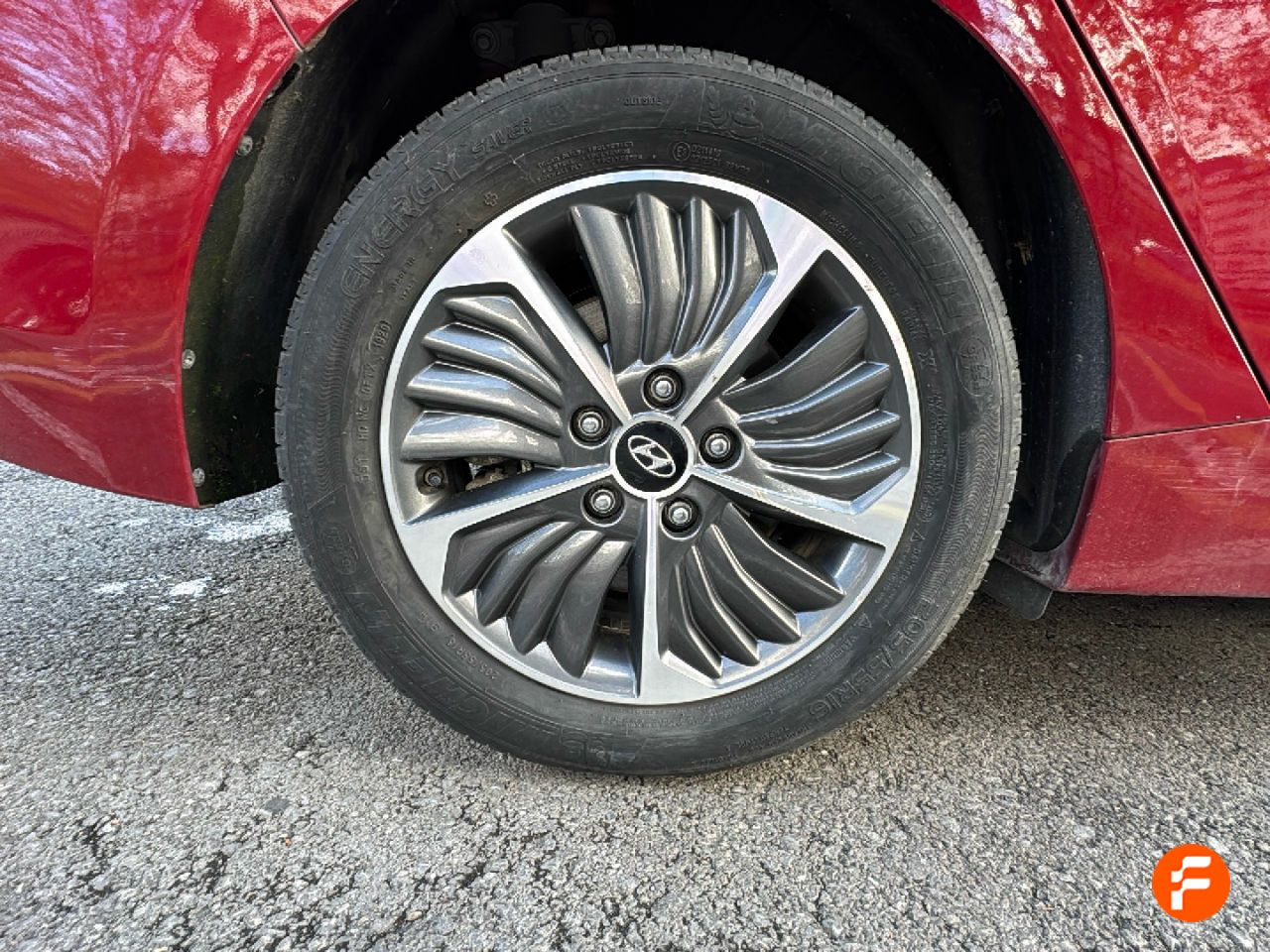 Foto Hyundai IONIQ 16