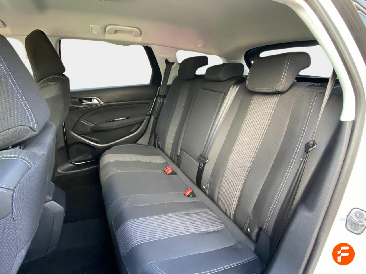 Foto Peugeot 308 12