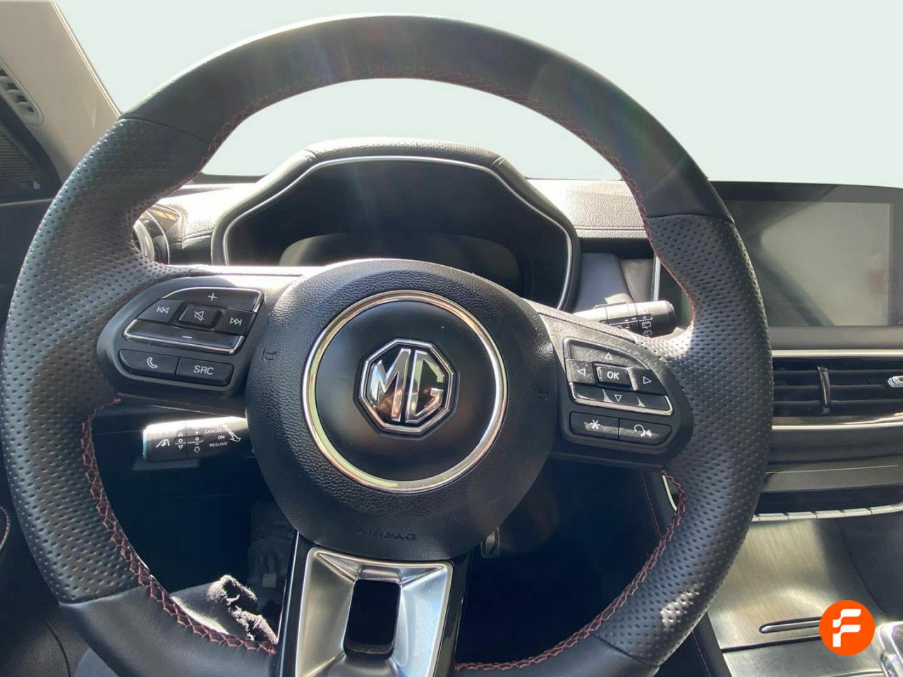 Foto MG HS 9