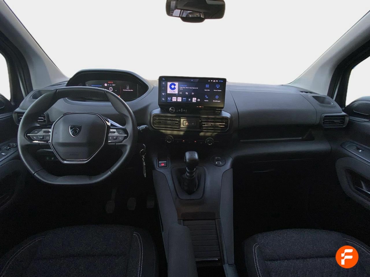 Foto Peugeot Rifter 16
