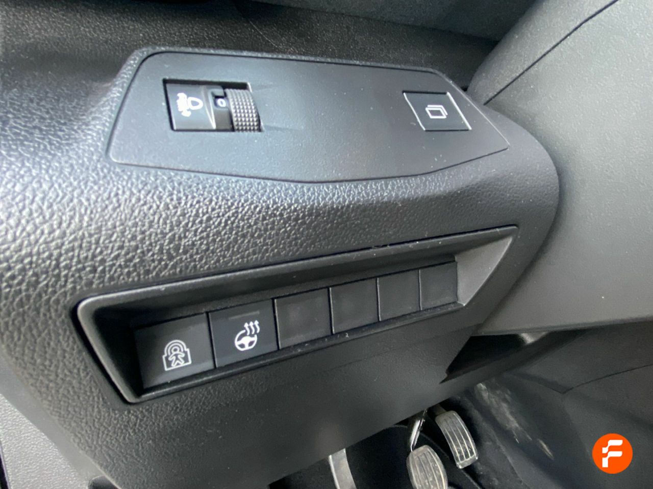 Foto Peugeot Rifter 26