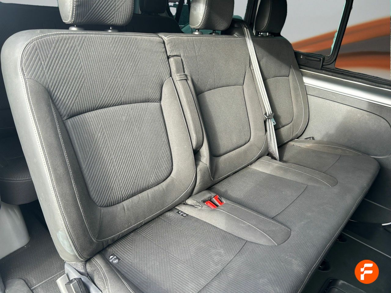 Foto Renault Trafic 12