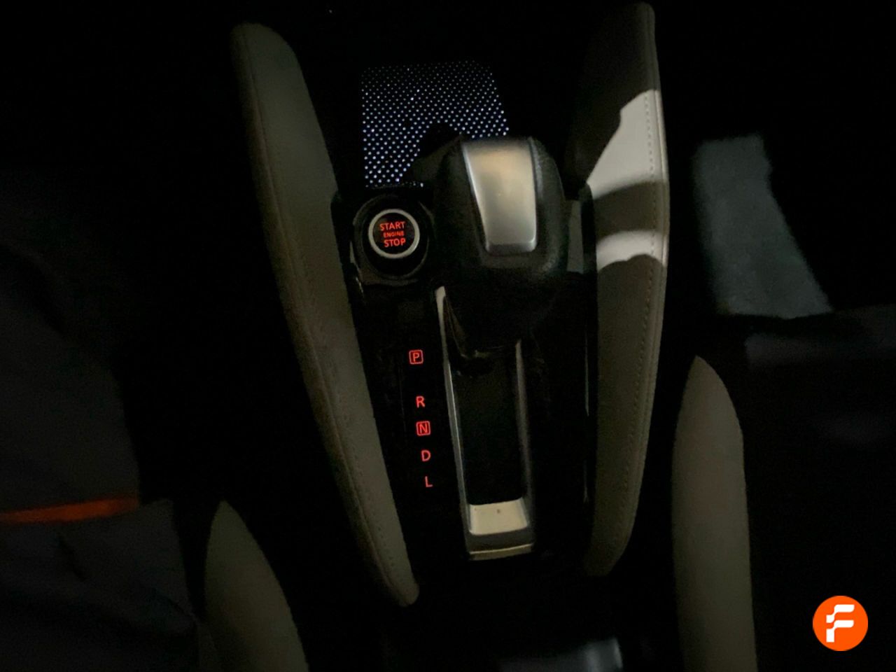 Foto Nissan Micra 11