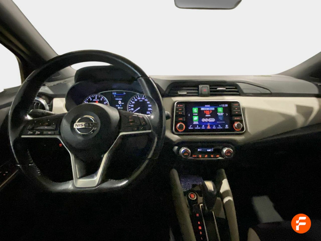 Foto Nissan Micra 13
