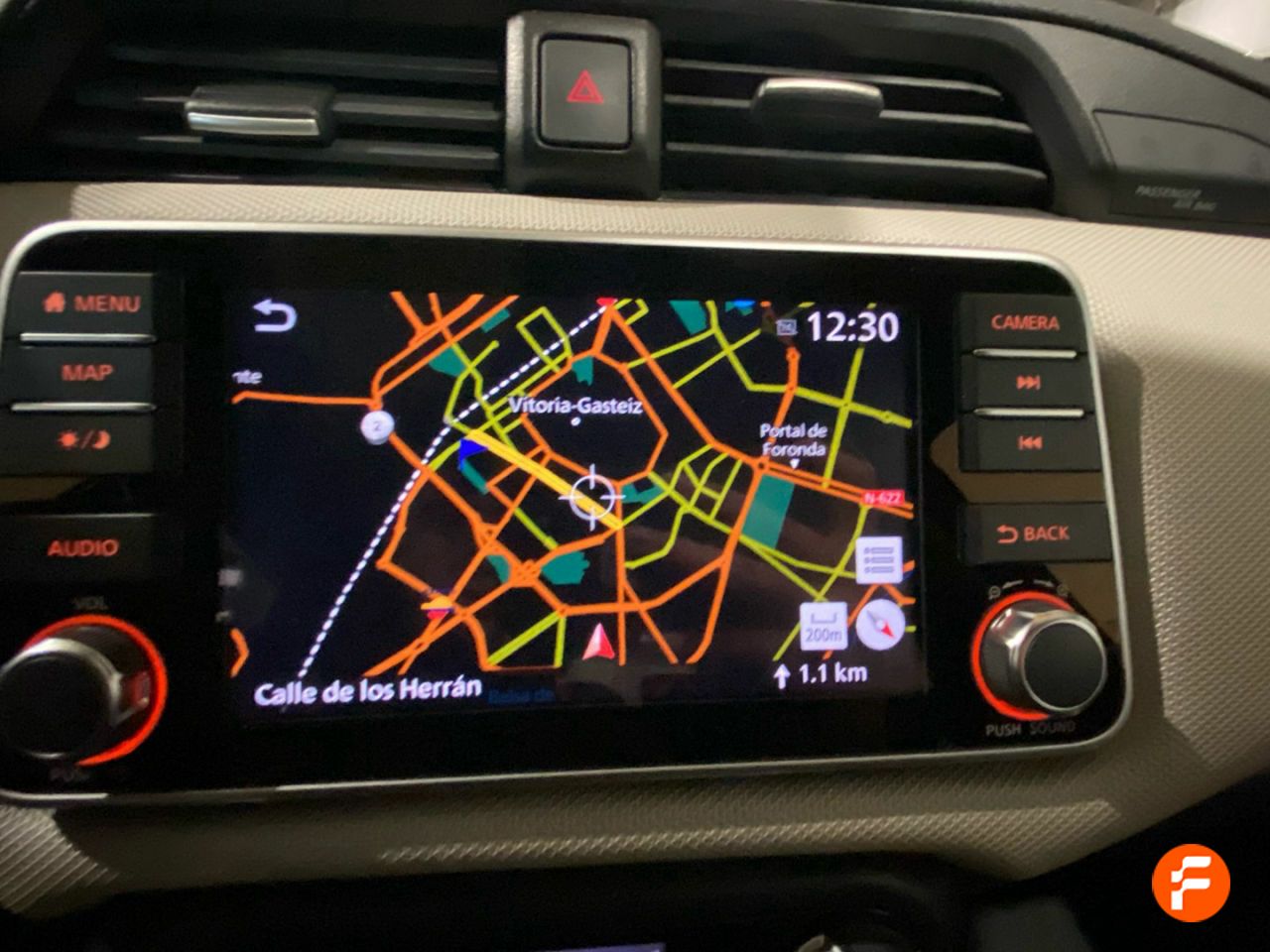 Foto Nissan Micra 14