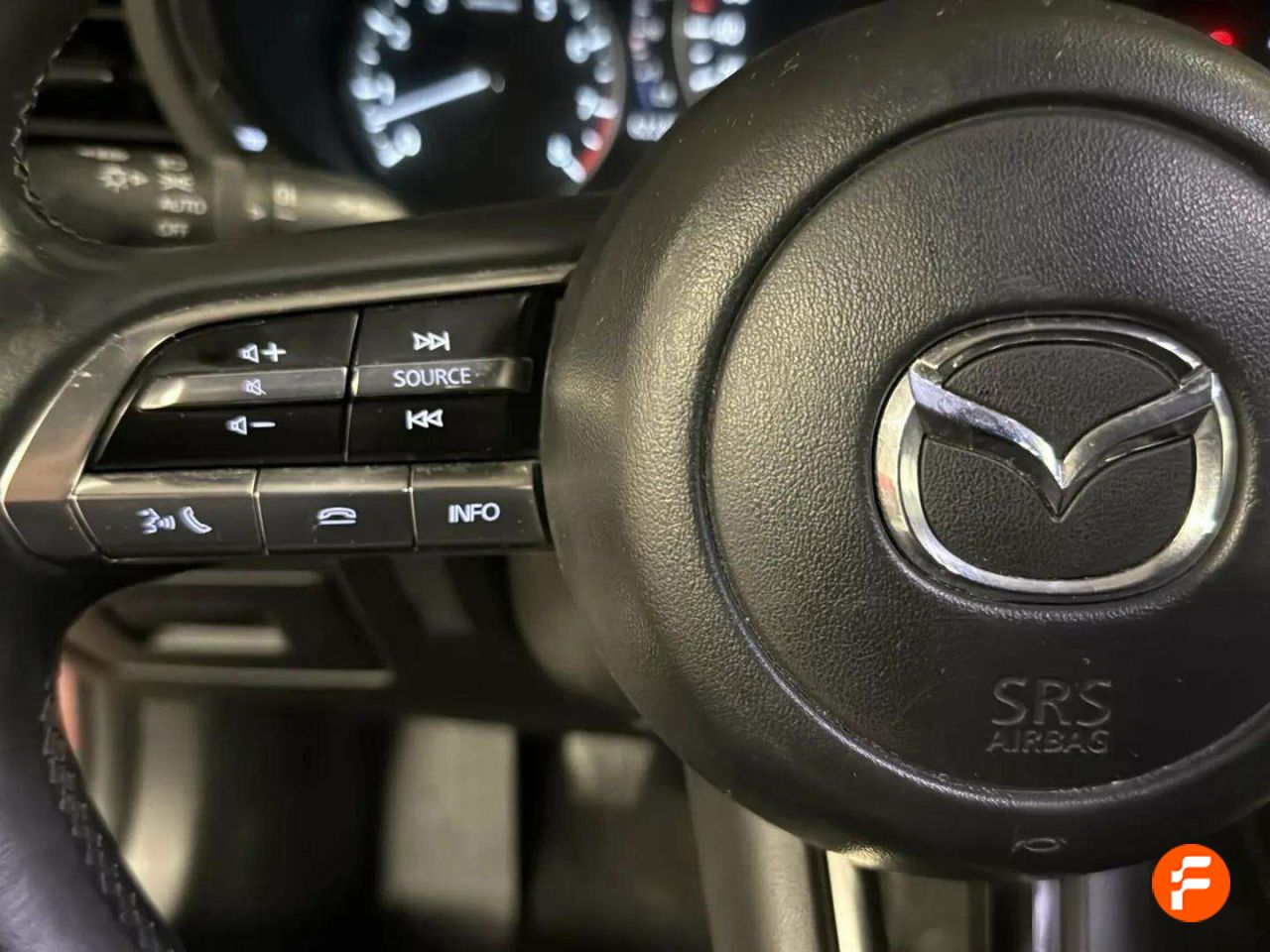 Foto Mazda Mazda3 12