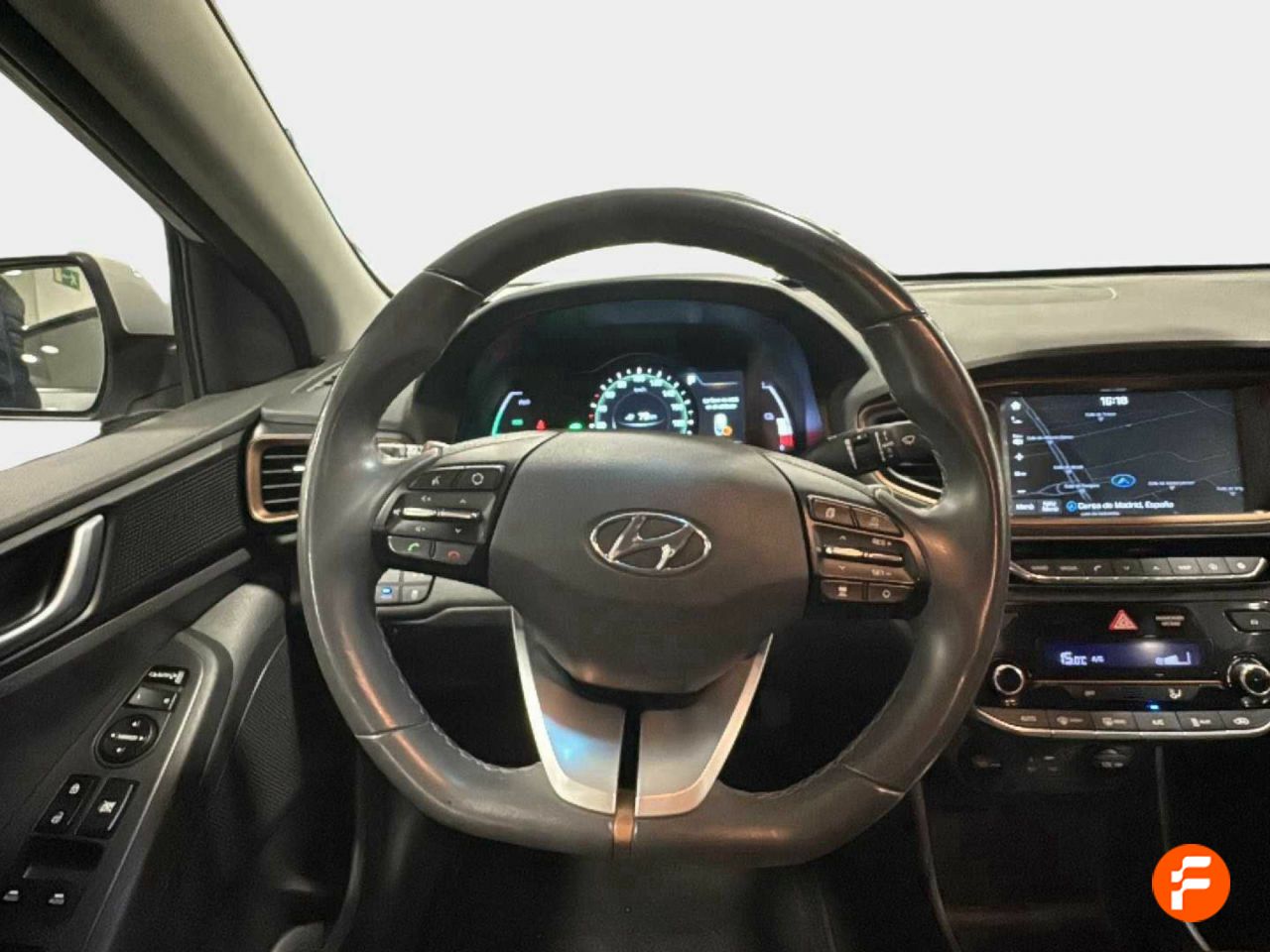 Foto Hyundai IONIQ 16