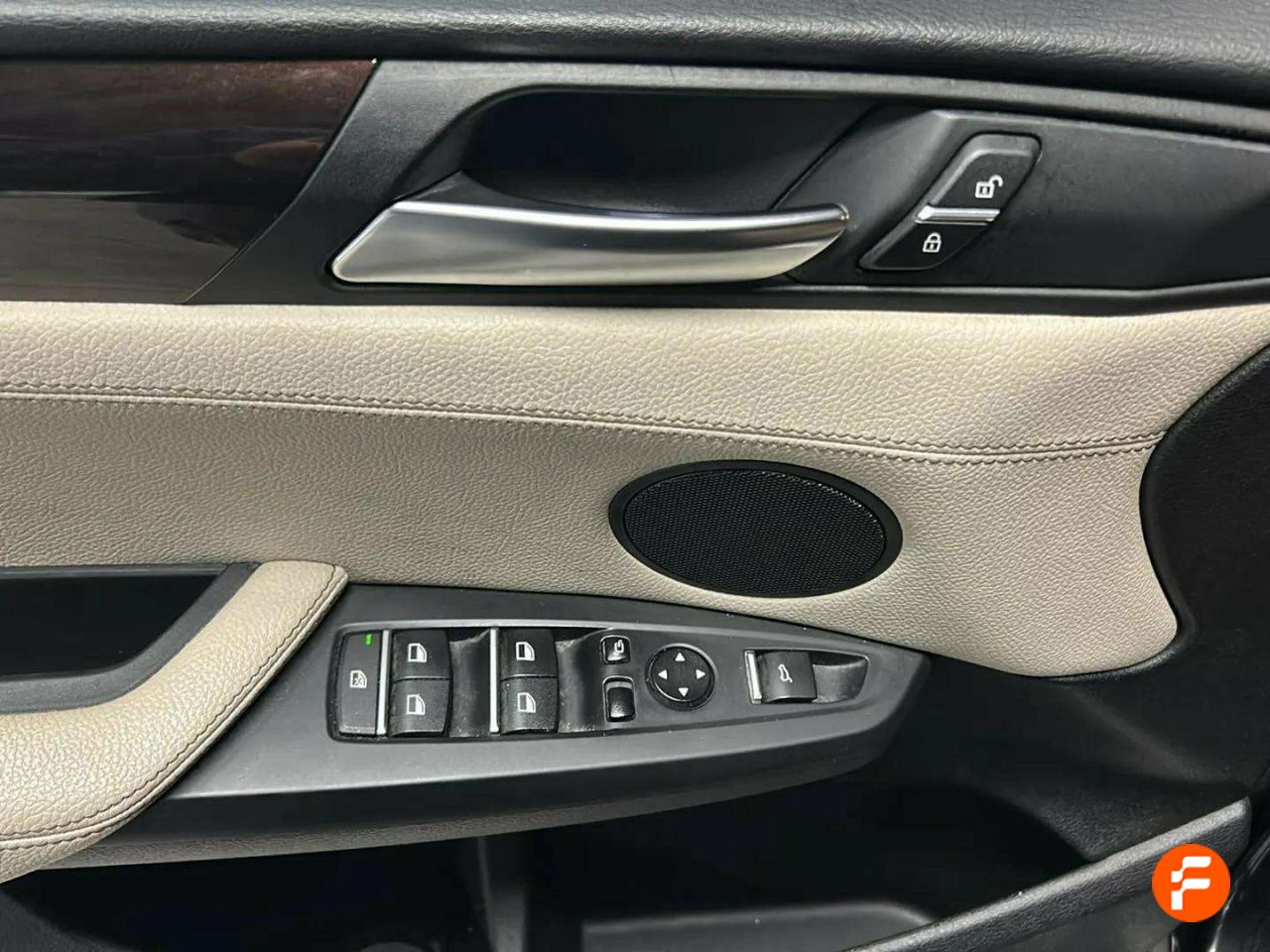 Foto BMW X4 16