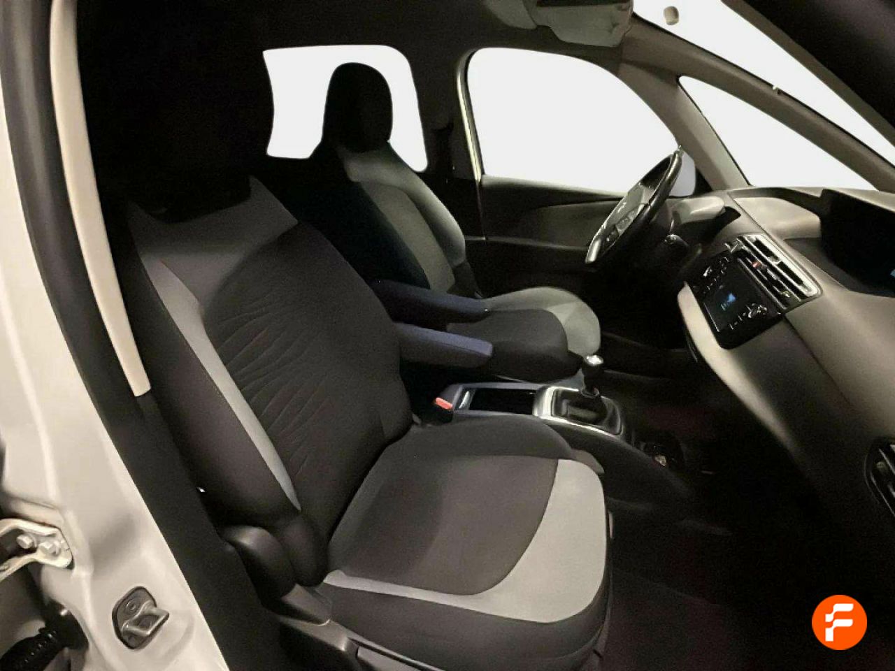 Foto Citroën C4 Picasso 14