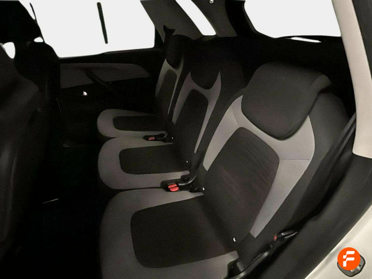 Foto Citroën C4 Picasso 15