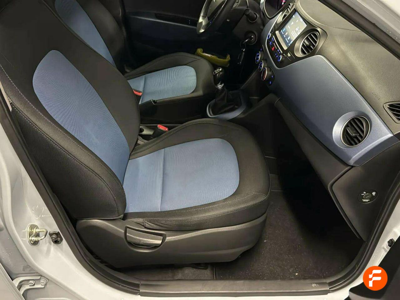 Foto Hyundai i10 11