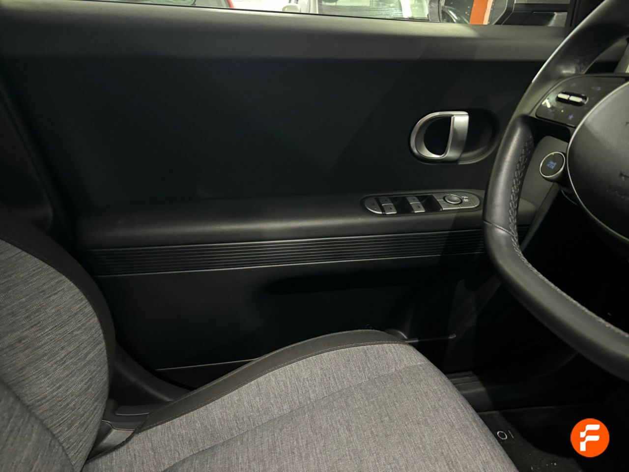 Foto Hyundai IONIQ 14