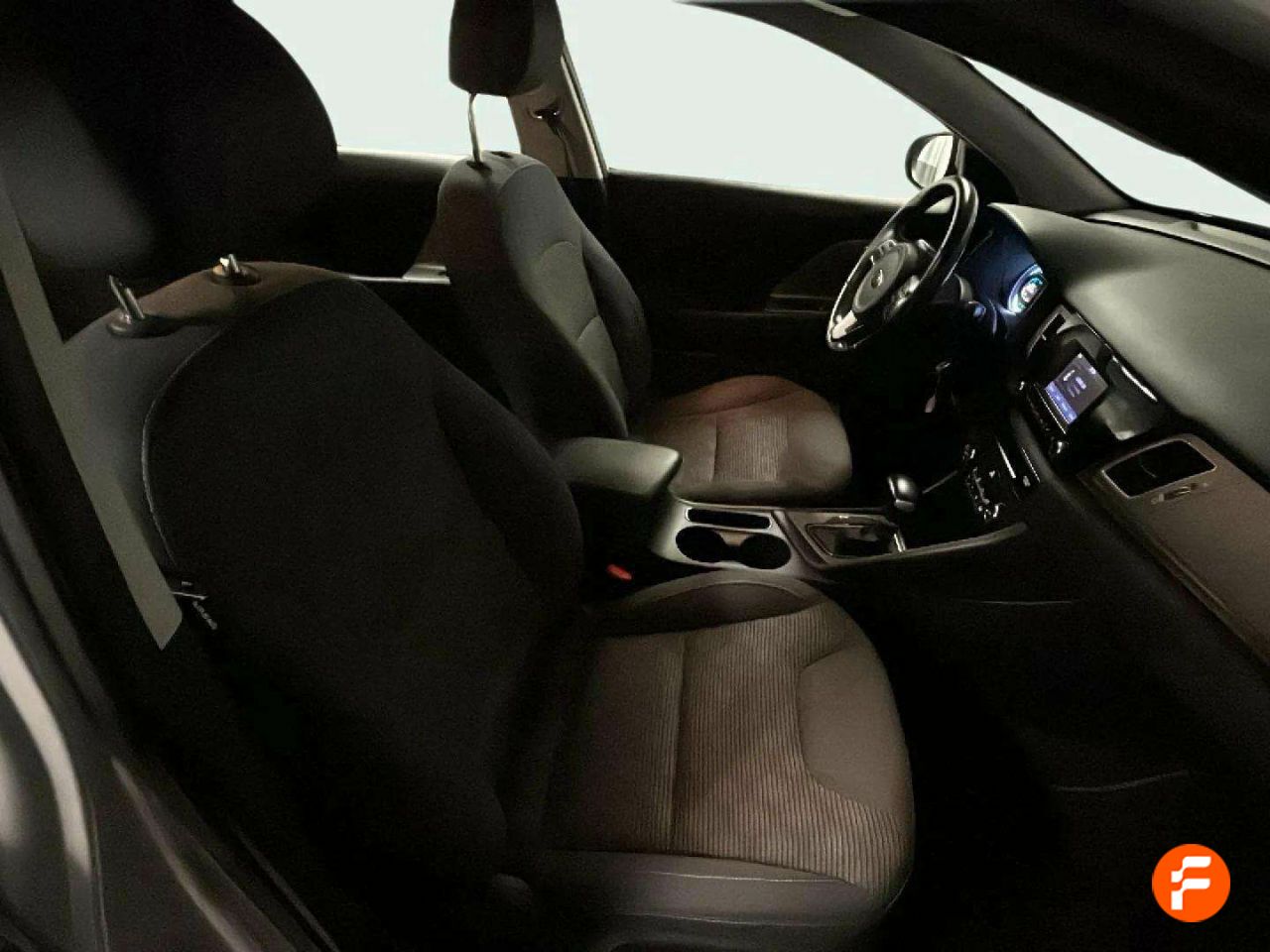 Foto Kia Niro 13