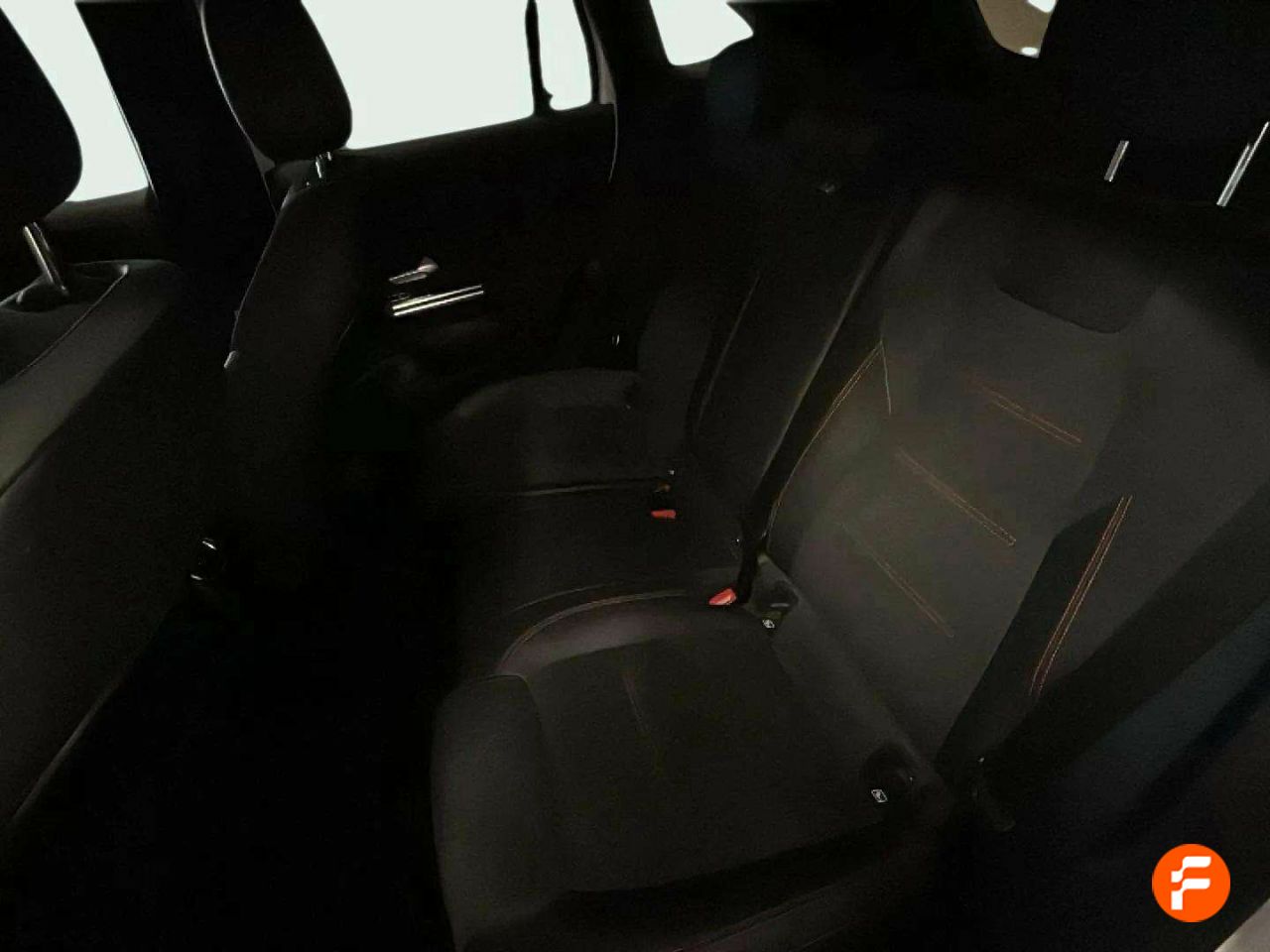 Foto Mercedes-Benz Clase GLA 14
