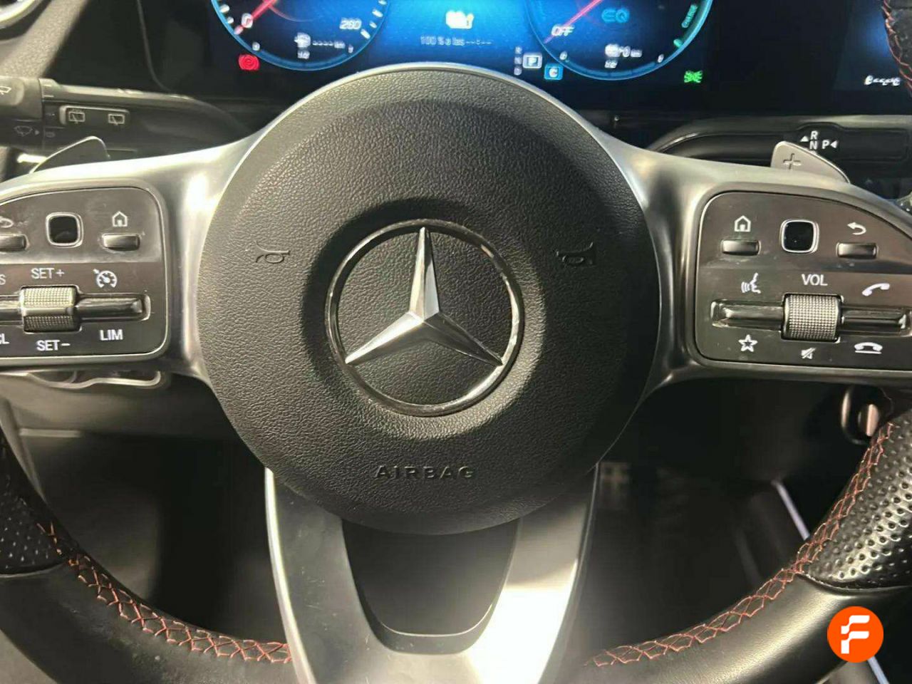 Foto Mercedes-Benz Clase GLA 20