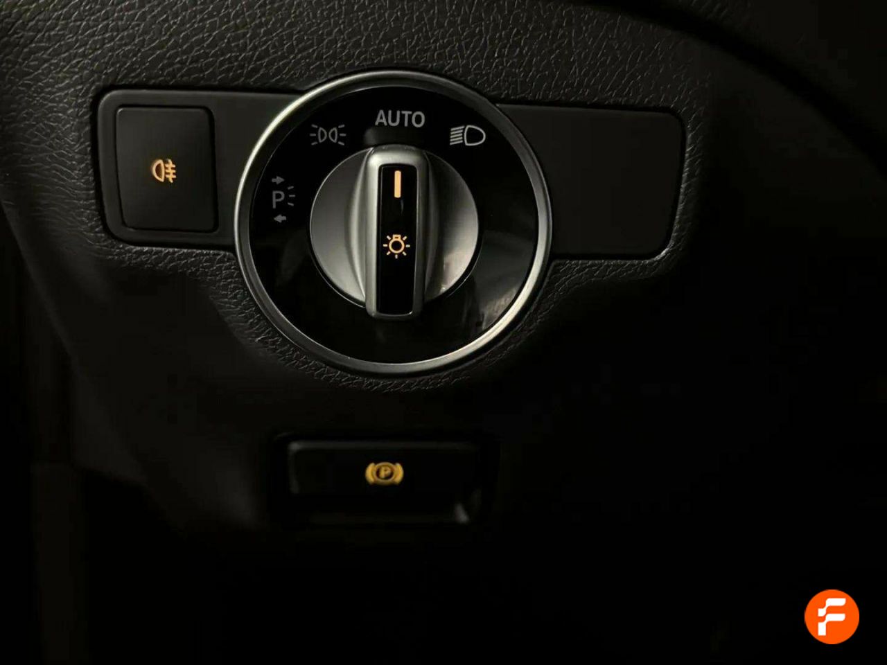 Foto Mercedes-Benz Clase GLA 16