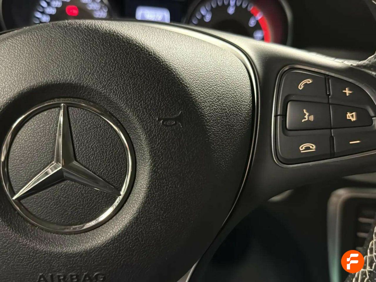 Foto Mercedes-Benz Clase GLA 17