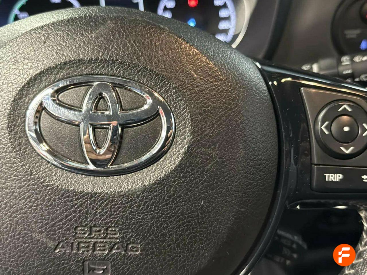Foto Toyota Yaris 16