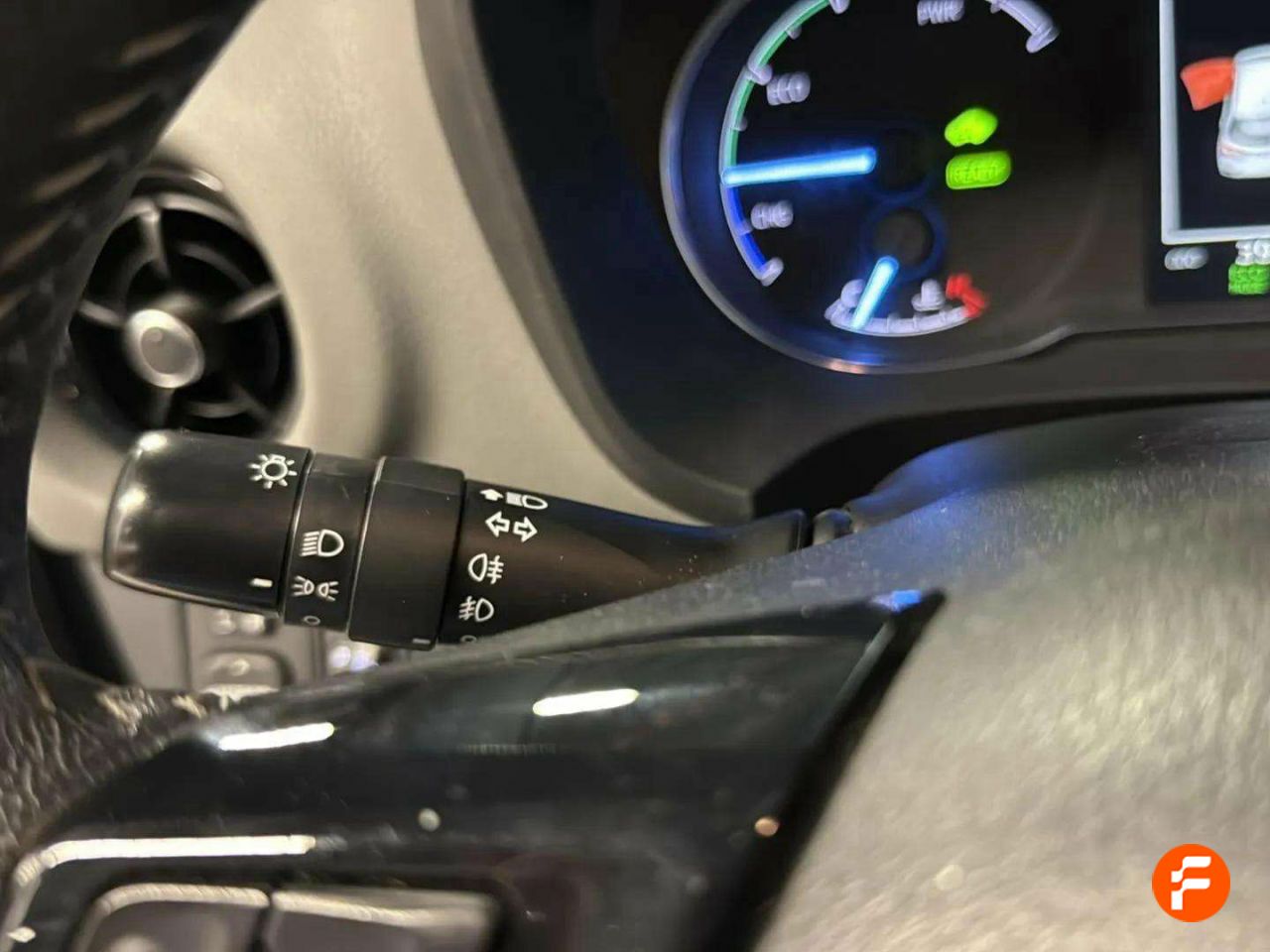 Foto Toyota Yaris 17