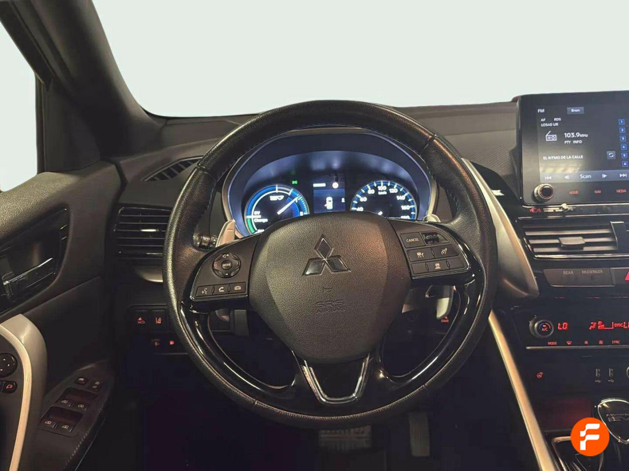 Foto Mitsubishi Eclipse Cross 10