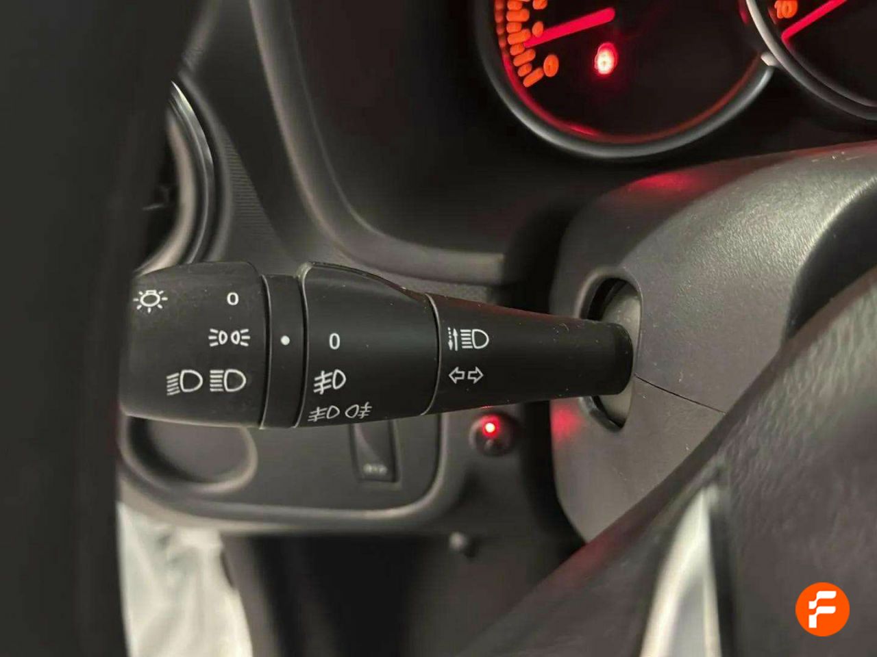Foto Dacia Sandero 16